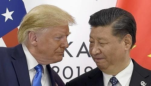 국제 여론조사 관련 보도 이미지