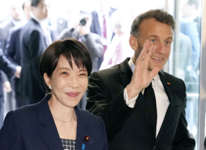 “우리 배부터 빼 주세요” 눈치 싸움 시작된 해외 정상들…다카이치·마크롱, 이란 대통령과 통화