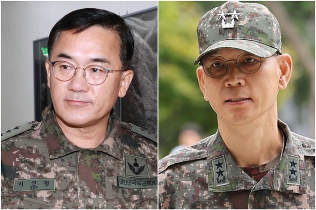 여인형(왼쪽)  전 국군방첩사령관과 김용대 전 드론작전사령관. 연합뉴스