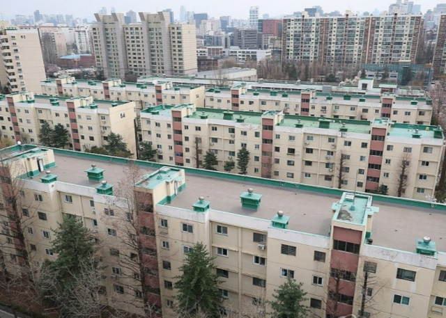 [속보]강북권 아파트 평균매가 11억 첫돌파…8개월만 1억 올라