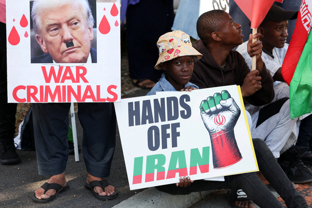 “지능 낮은 미친 패배자들” 트럼프, MAGA마저 적으로 돌릴까