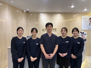 ‘치료과정서 나온 폐금 팔아 어려운 이웃에게’…울산 ‘스타치과’ 울산대병원에 200만원 기탁