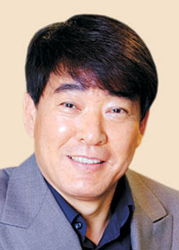‘허브 공항’ 논리에 가려진 ‘국민 이동권’[전문가 시선]