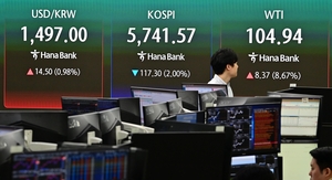 WTI·브렌트유 동시 장중 100달러 돌파… “韓 스태그플레이션 우려”