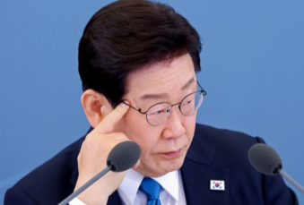 [속보]李대통령 “이재명조폭설로 이겼는데, 국힘은 사과 안하십니까”