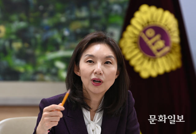 최호정 서울시의회 의장이 지난달 23일 문화일보와 인터뷰를 하고 있다. 박윤슬 기자