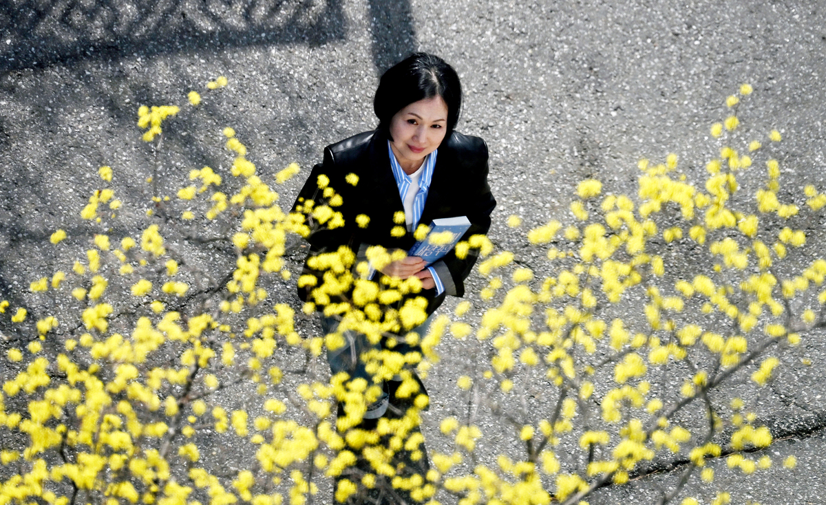 “문 너머 있을 사람 배려하듯… 타인과 함께 살고 싶어 글 써”[M 인터뷰]