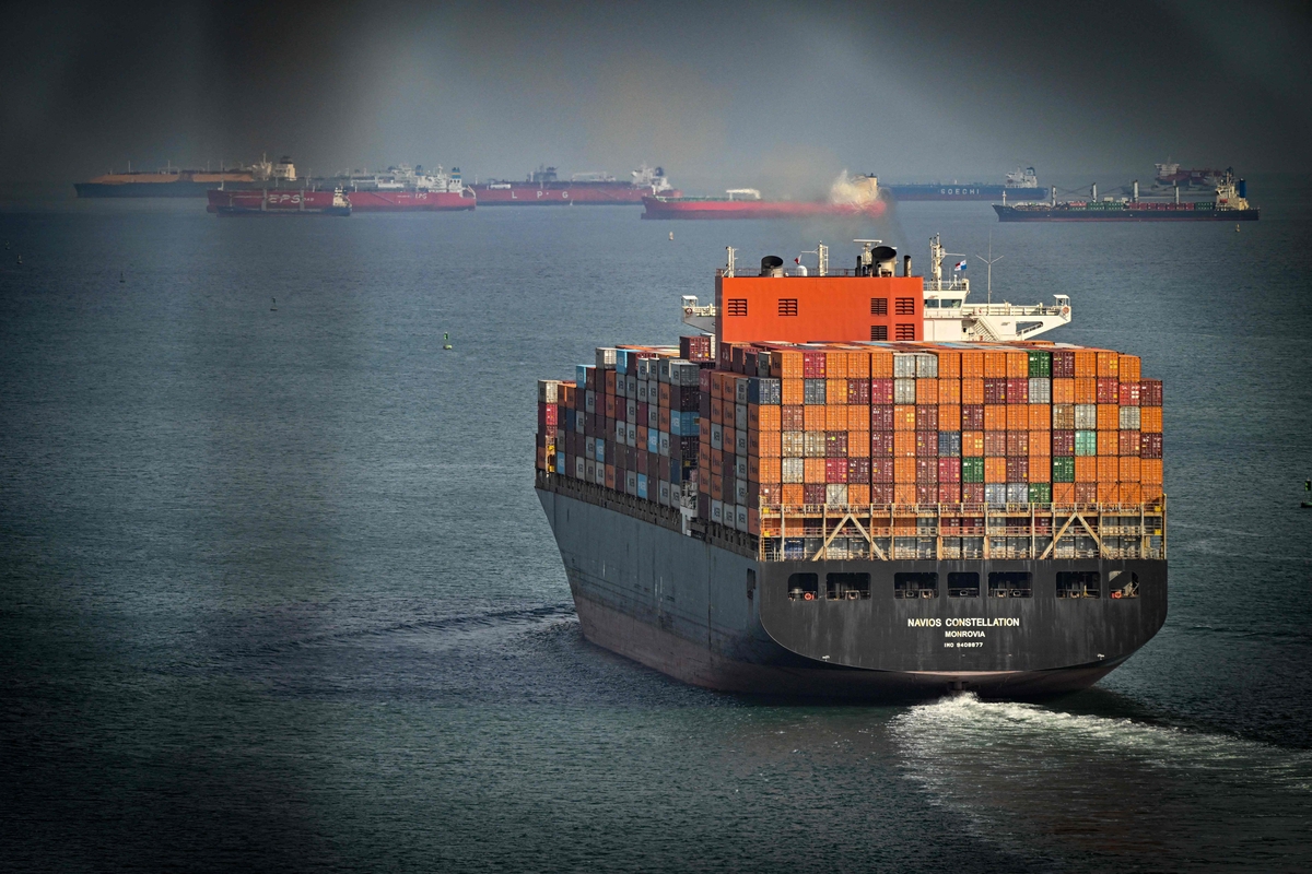 “호르무즈 막히니 파나마 운하로 몰려…급행료 4배”