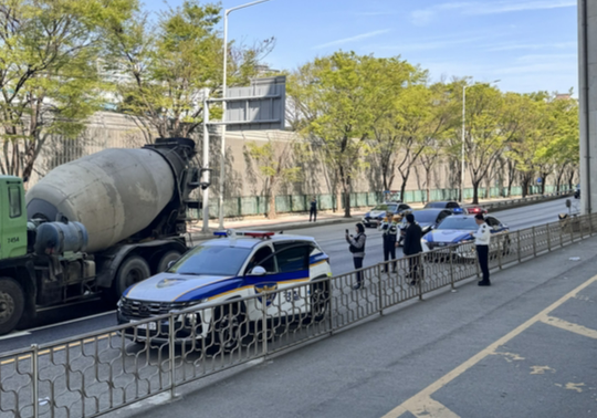 경찰 단속 하루 만에 1077대 적발…6월까지 과태료 체납 특별단속