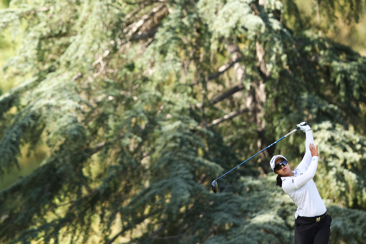 김세영, LA챔피언십 3R서 단독 1위… 윤이나는 공동 2위