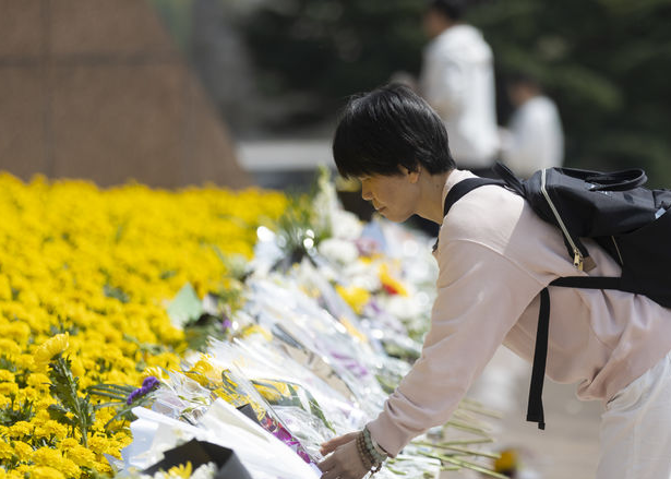 “할아버지인 줄 알고”…2년이나 남의 무덤 돌본 사연[아하 중국]