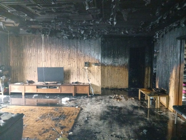 20일 전북 익산시 영등동 한 상가 건물 3층에서 화재가 발생했다. 전북소방본부