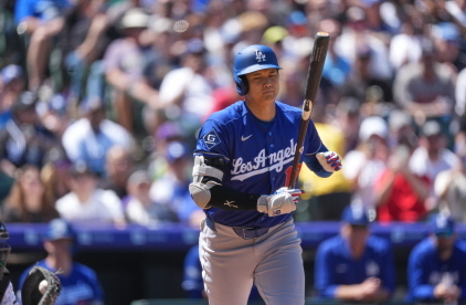  오타니, MLB 52경기 연속 출루…추신수와 아시아 타자 최장 연속출루 공동 1위