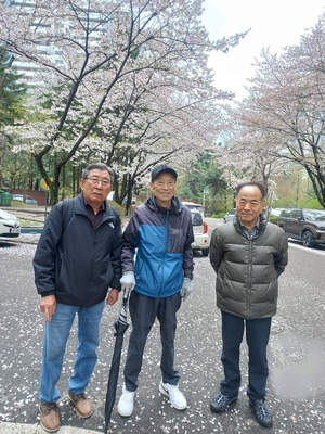 외부 상황에 흔들리지 않는 품격을 지닌 인생의 벗[응원합니다]