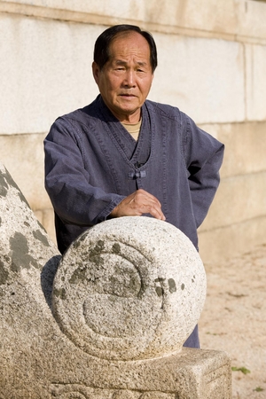 숭례문 복원 참여한 ‘석장’ 이의상 보유자 별세…향년 84세