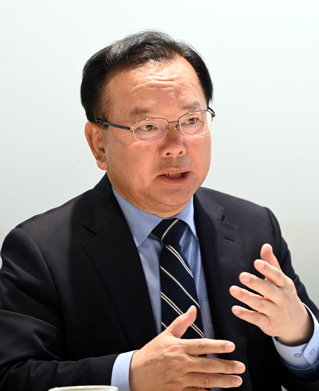 “저를 회초리로 써야 보수 정신차려…진영싸움땐 청년 희망없어”[6·3 후보자 직격 인터뷰]
