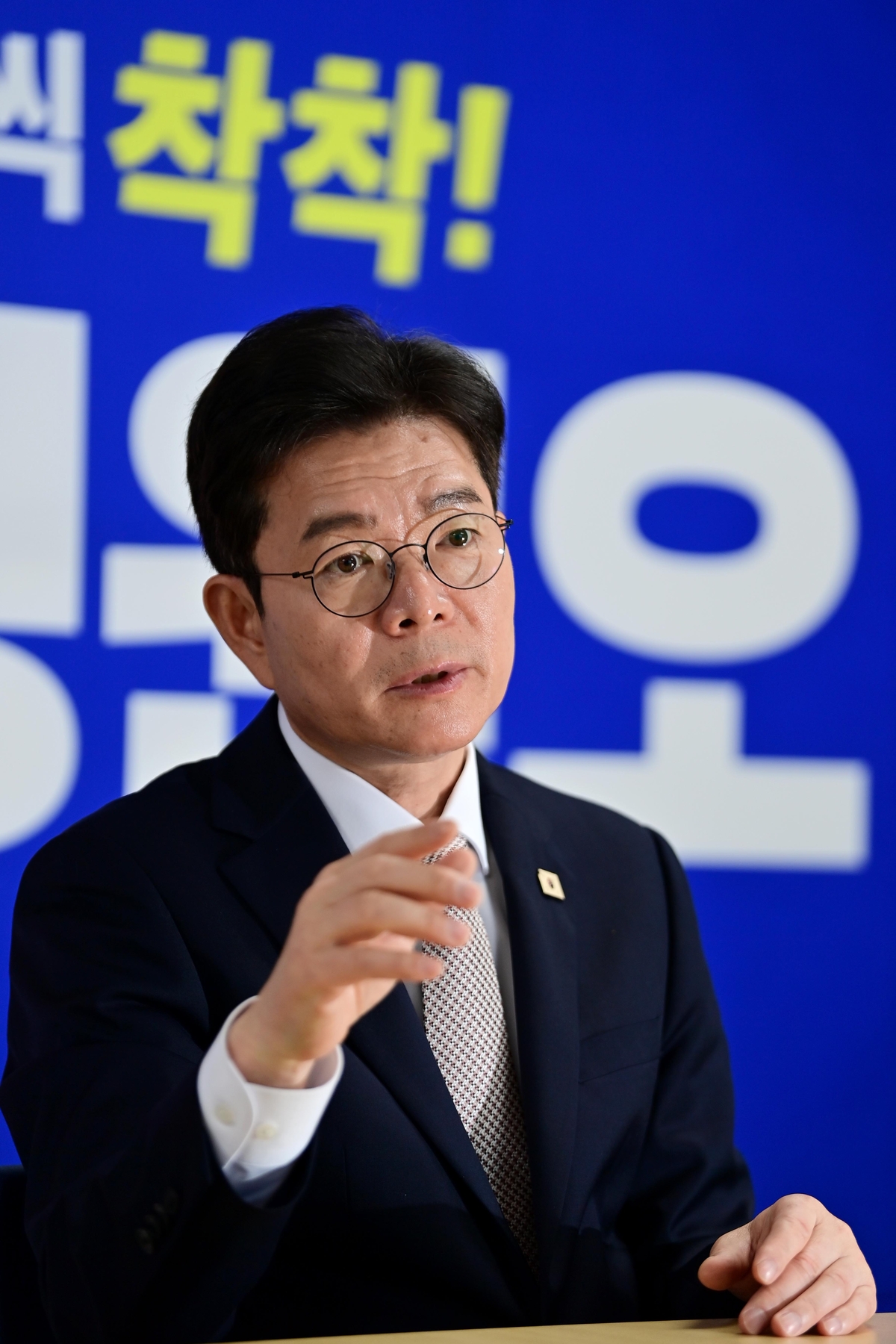 “부동산 세금으로 잡아선 안돼… ‘조작기소 특검’은 국회 영역”[6·3 후보자 직격 인터뷰]