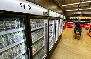 생수로 채운 맥주 코너