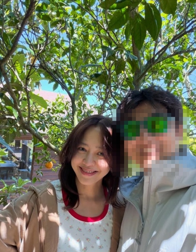 강성연, 3년 만에 재혼 고백…“요란하게 알리고 싶지 않아”