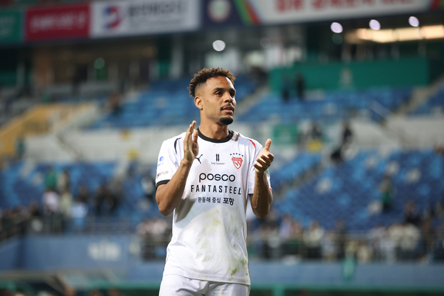포항 스틸러스의 주닝요. 한국프로축구연맹 제공