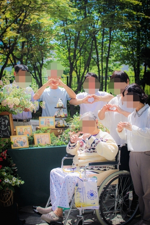 “내 장례식을 내 손으로”… 축제 같은 ‘엔딩 파티’ 확산
