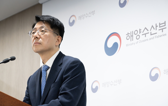 황종우 해양수산부 장관이 14일 부산 동구 해수부 청사에서 기자간담회를 열고 있다. 해양수산부 제공
