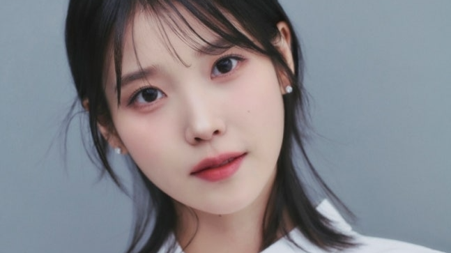 아이유, 3억 통 큰 기부…생일 맞아 아산병원·미혼모 단체에 전달