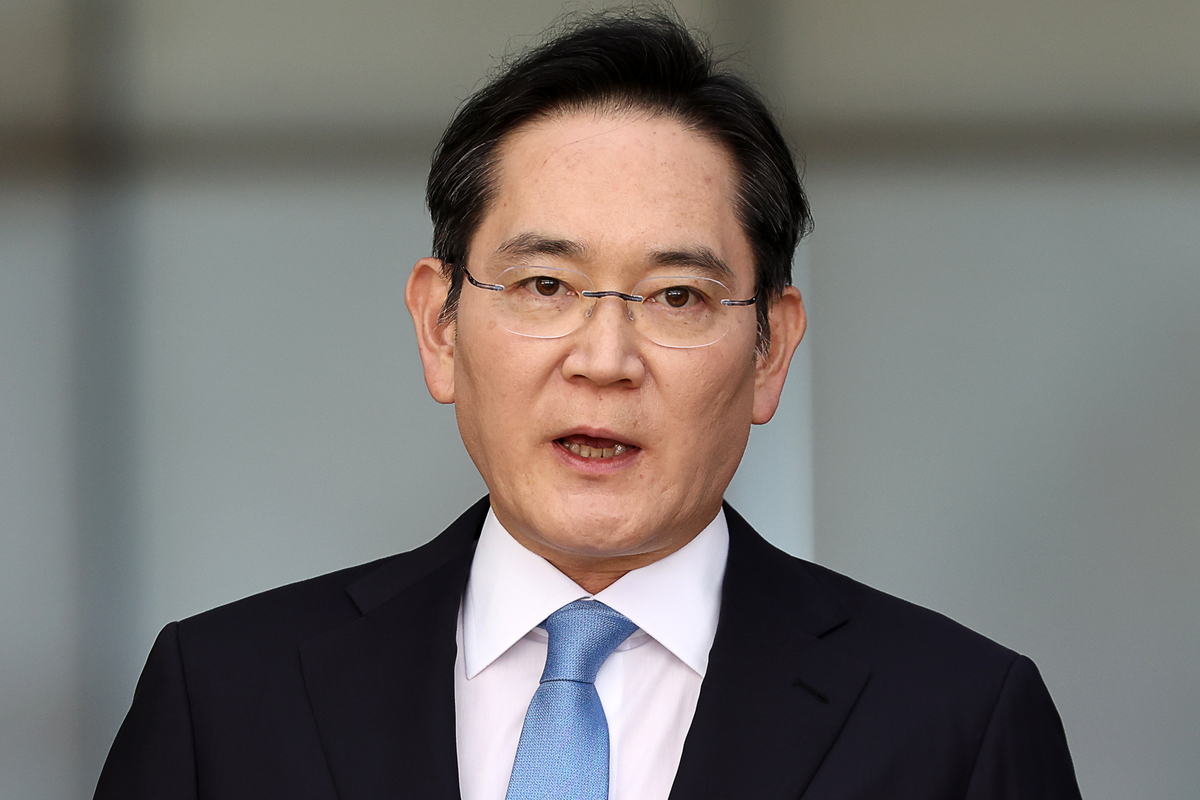 고개숙인 이재용 “비바람은 제가 맞겠다…삼성 노사 우리는 한 몸”