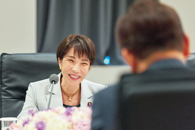 다카이치 사나에 일본 총리가 19일 열린 한·일 정상회담에서 발언하고 있다. 청와대 제공