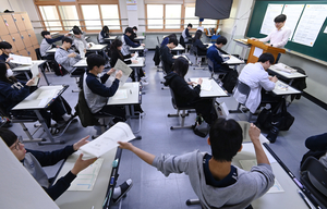 5등급제 전환 후 내신 시험 쉬워져…“대학별 고사 강화 가능성”