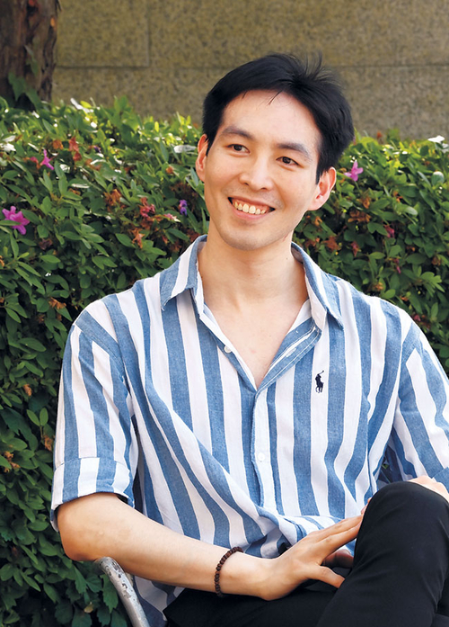 안재용 몬테카를로 발레단 수석무용수가 지난 18일 서울 서초구 예술의전당에서 문화일보와 인터뷰하고 있다.  곽성호 기자