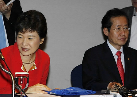 홍준표, 박근혜 지방선거 유세 의도 질문