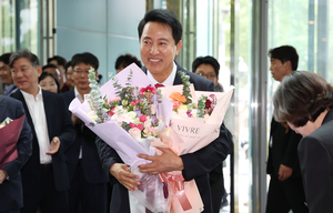 [속보]선관위 “투표함 개표 안 돼 오세훈 당선 확정 못해”