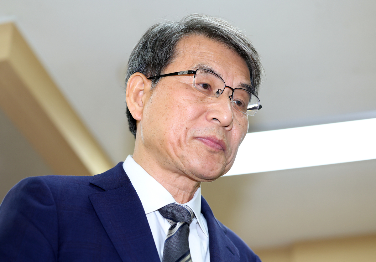 [속보]“참담, 책임 회피 않을 것” 노태악 선관위원장 ‘투표용지 부족 사태’에 사의 표명