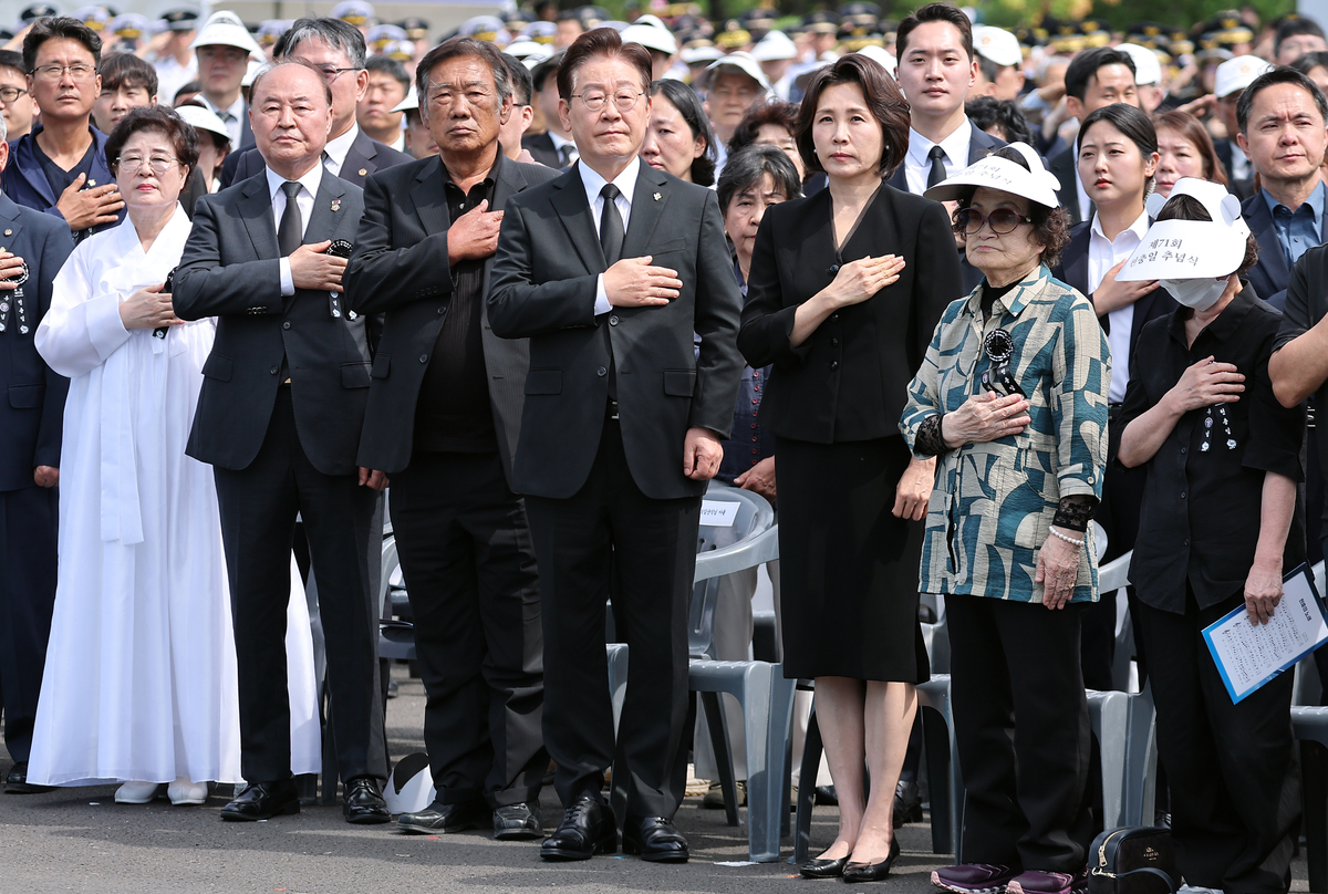 [속보]李대통령 “반민족 행위 재산 부당축적 재발 방지… 공동체 배반 단죄해야 정의로운 통합”