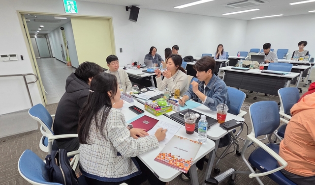 경일대의 창업 관련 멘토링 모습. 경북도청 제공