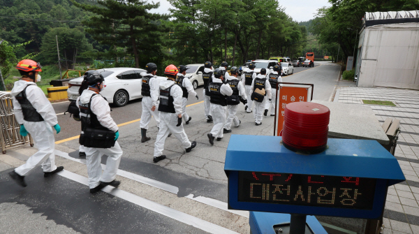 한화에어로스페이스 대전공장 합동감식. 뉴시스