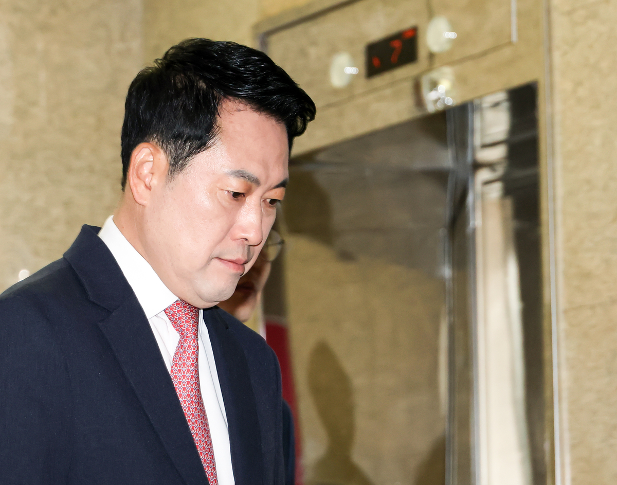 ‘국힘, 장동혁 두고 균열 본격화’…우재준 최고 “지도부 총사퇴하자” vs 조광한 최고 “철없는 소리”