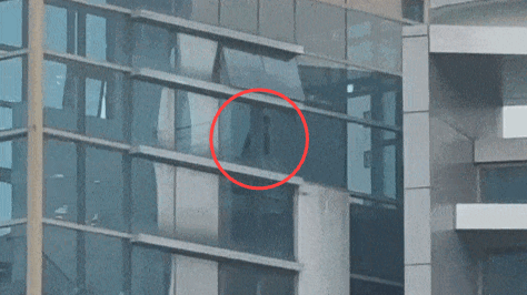 투표지 사태 중에…선관위청사서 ‘골프연습’직원 질타