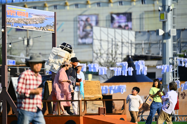 제11회 실향민문화축제 전경. 속초시청 제공