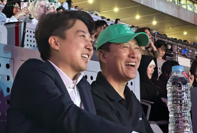 이준석 개혁신당 대표와 오세훈 서울시장. 연합뉴스