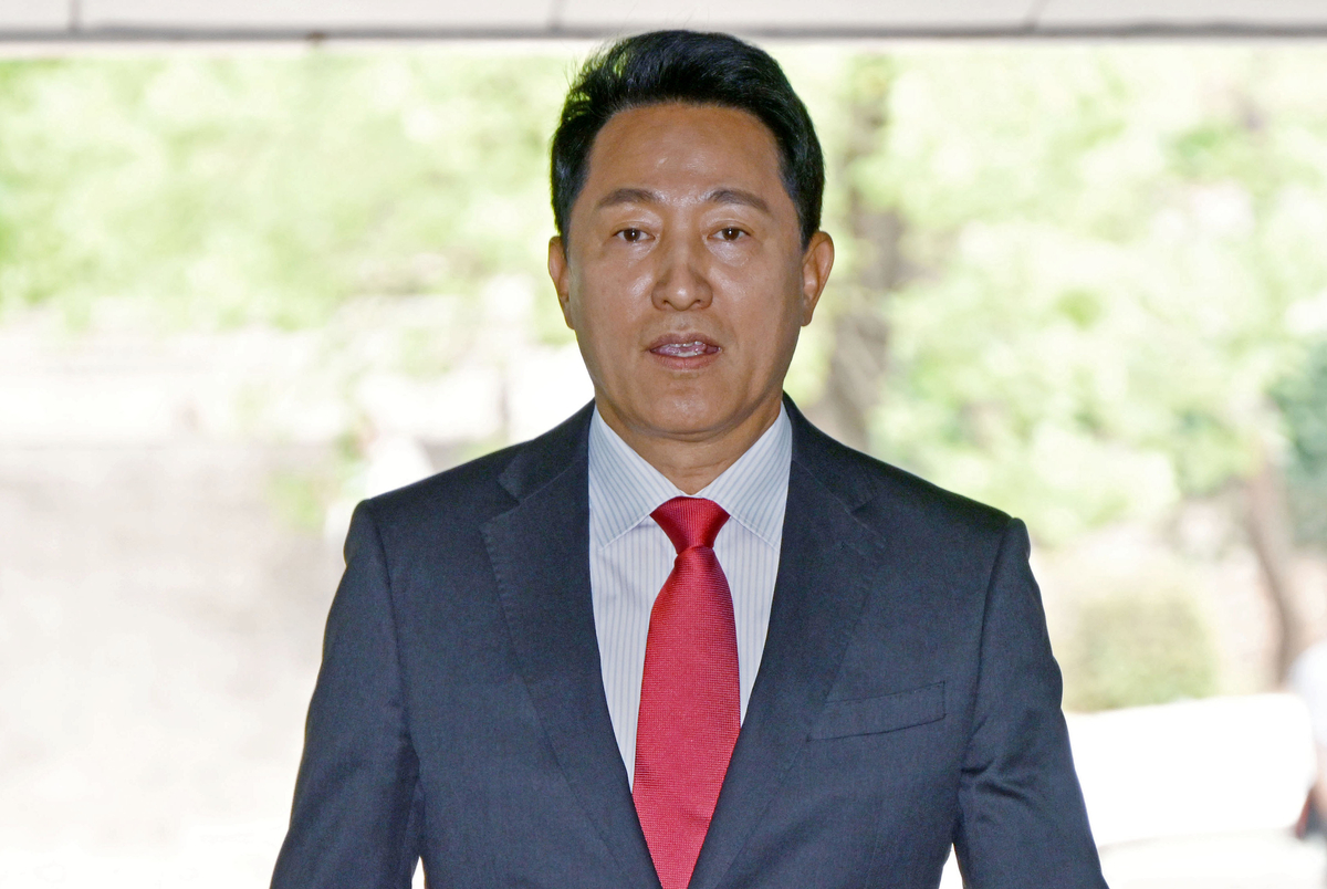 ‘여론조사비 대납’ 혐의 오세훈, 징역1년6개월 구형…吳 “명태균 사기극”
