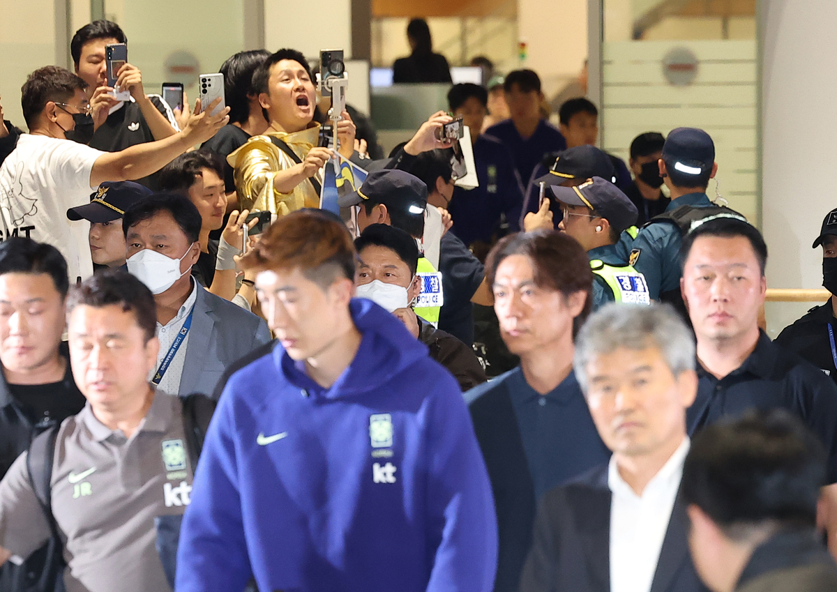 홍명보호 귀국