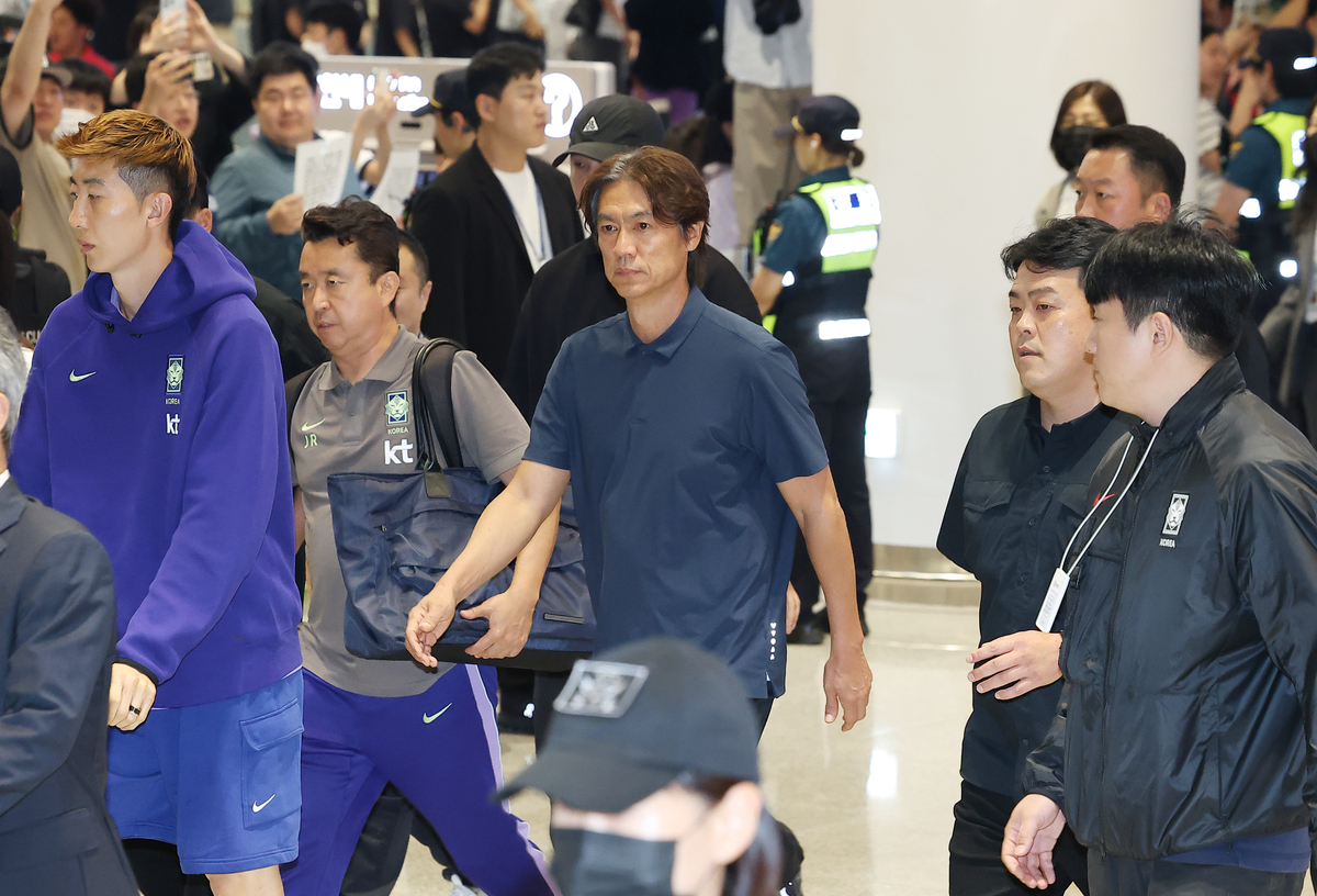 대표팀 감독 ‘공개 채용’… 제2의 홍명보 더는 없다