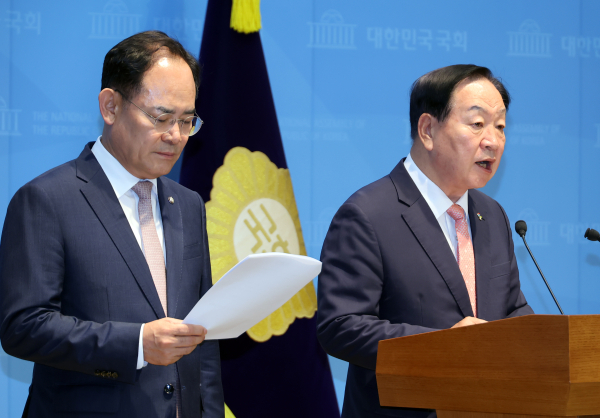 육군교육사령관들 “서울 육사 전남 장성 이전은 저체온증 걸린 사람에게 외투마저 빼앗는 만행” 성명