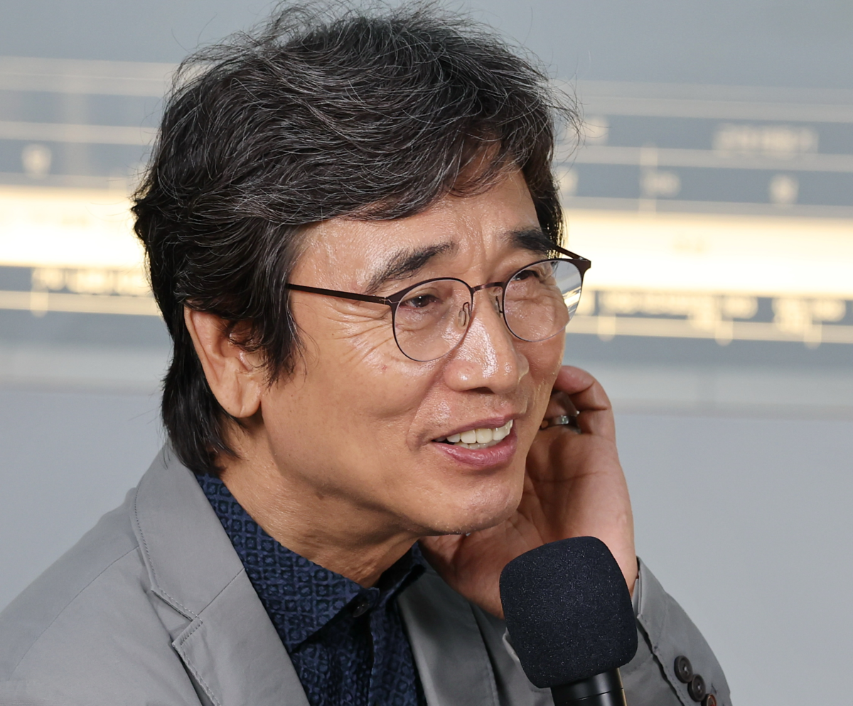 “대통령을 적으로 만들지말라”… ‘李의 입’ 김남준, 유시민 저격