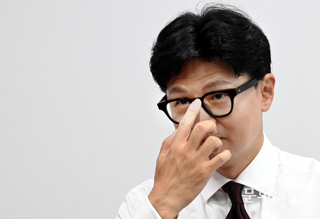 지난 16일 한동훈 부산북구 갑 무소속 국회의원이 문화일보와 인터뷰하고 있다. 곽성호기자