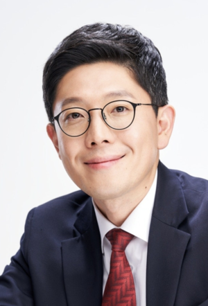 “야간경제 이어… 서울 대학가 50여곳 살려 성장거점 육성”