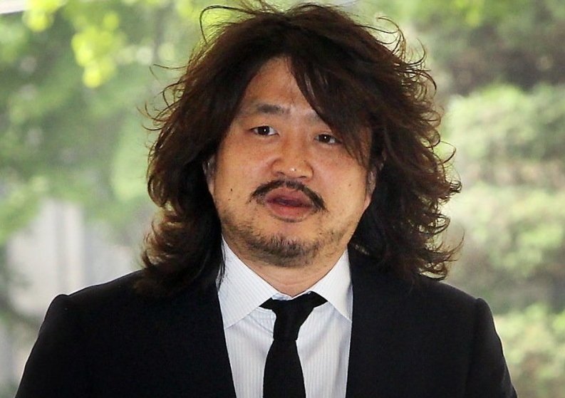 정통망법 개정 속 김어준 유튜브 일부 영상 국내 차단