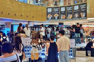 ‘살 것 없어도 일단 가요’…폭염 속 백화점 3社 방문객 14~30%↑